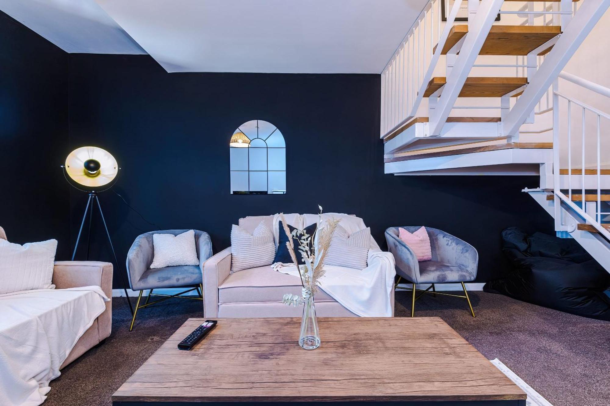 Willa Rest&Recharge At A Spacious Townhouse By The Etihad Manchester Zewnętrze zdjęcie