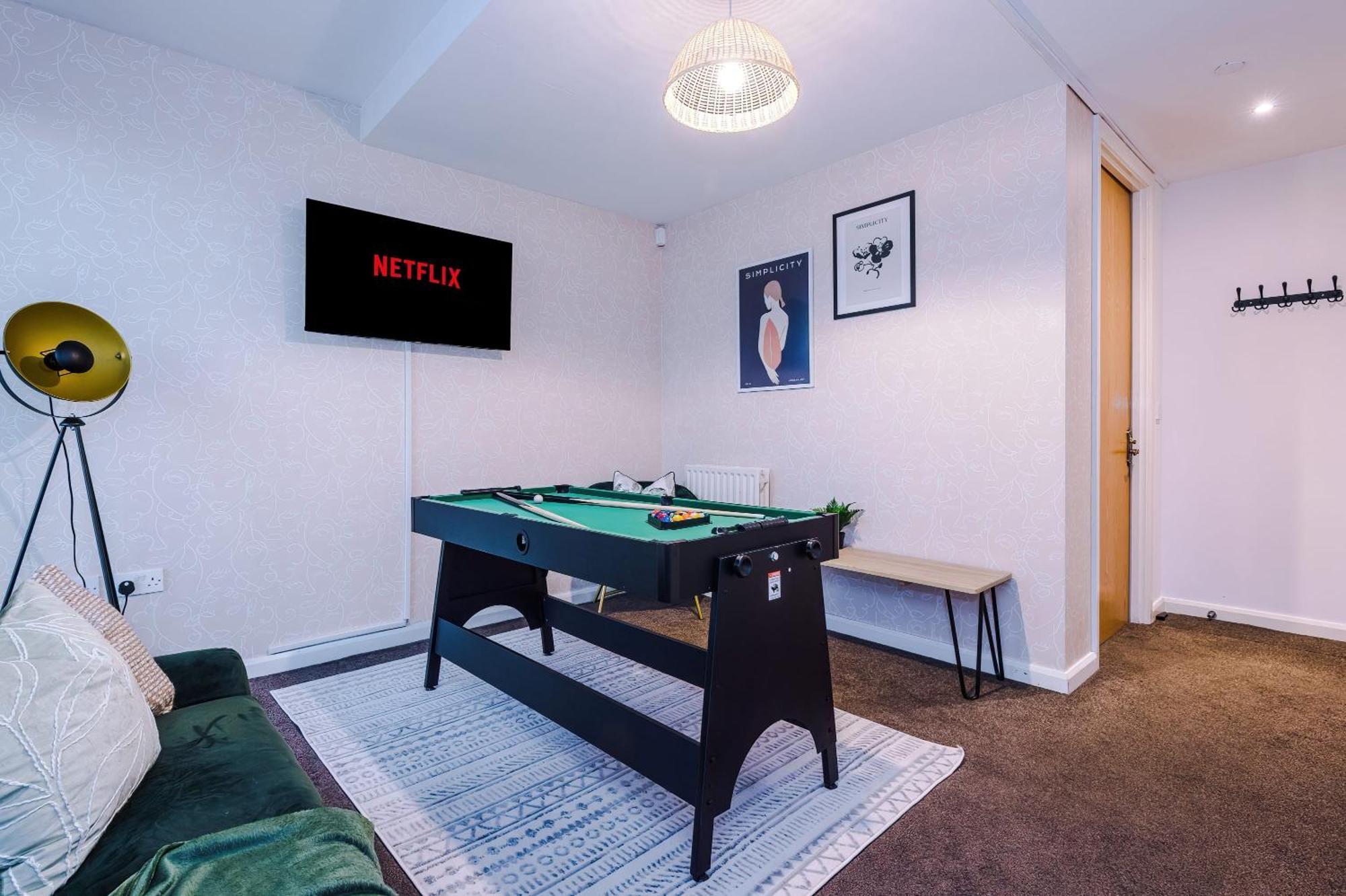 Willa Rest&Recharge At A Spacious Townhouse By The Etihad Manchester Zewnętrze zdjęcie