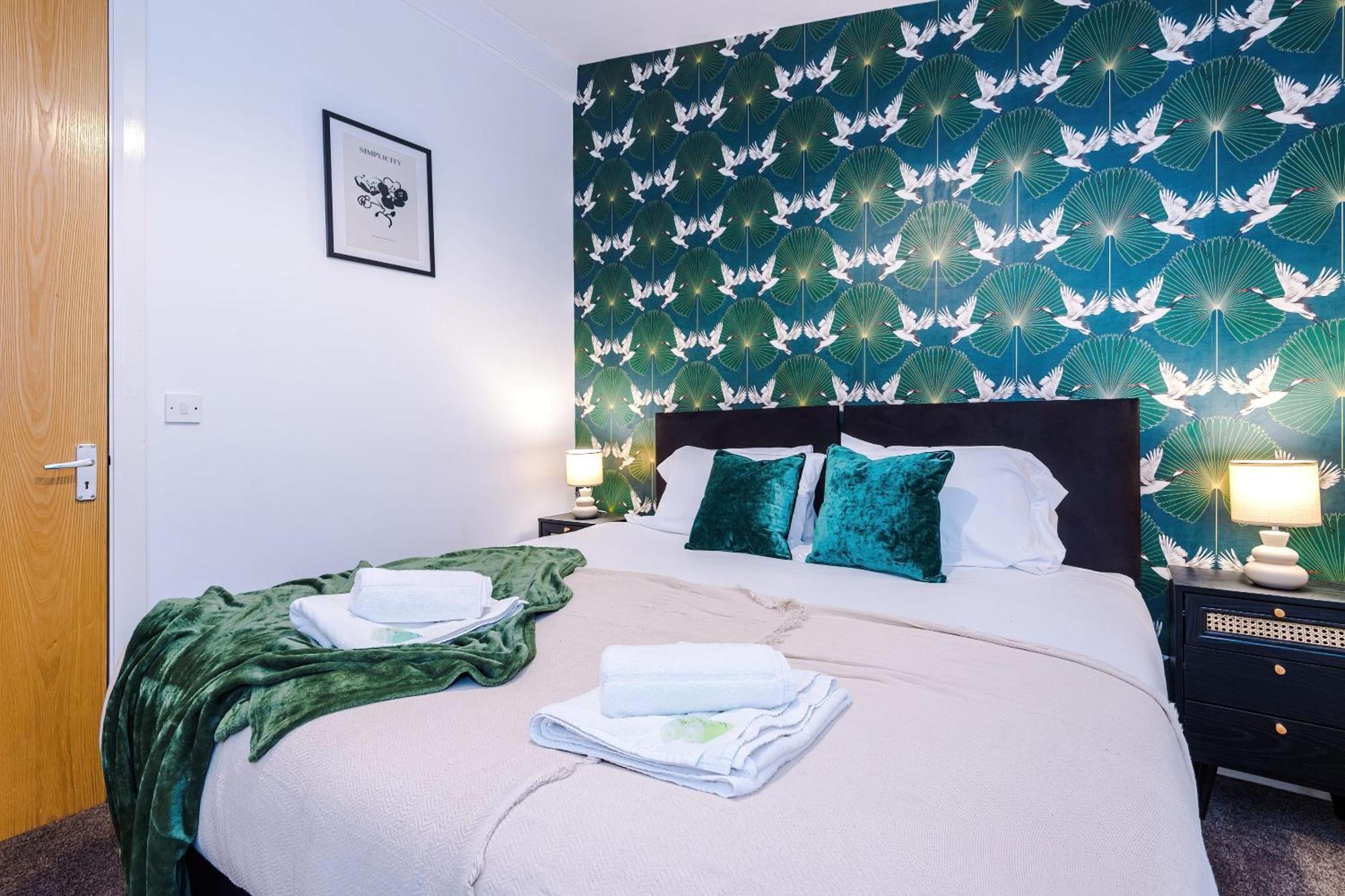 Willa Rest&Recharge At A Spacious Townhouse By The Etihad Manchester Zewnętrze zdjęcie